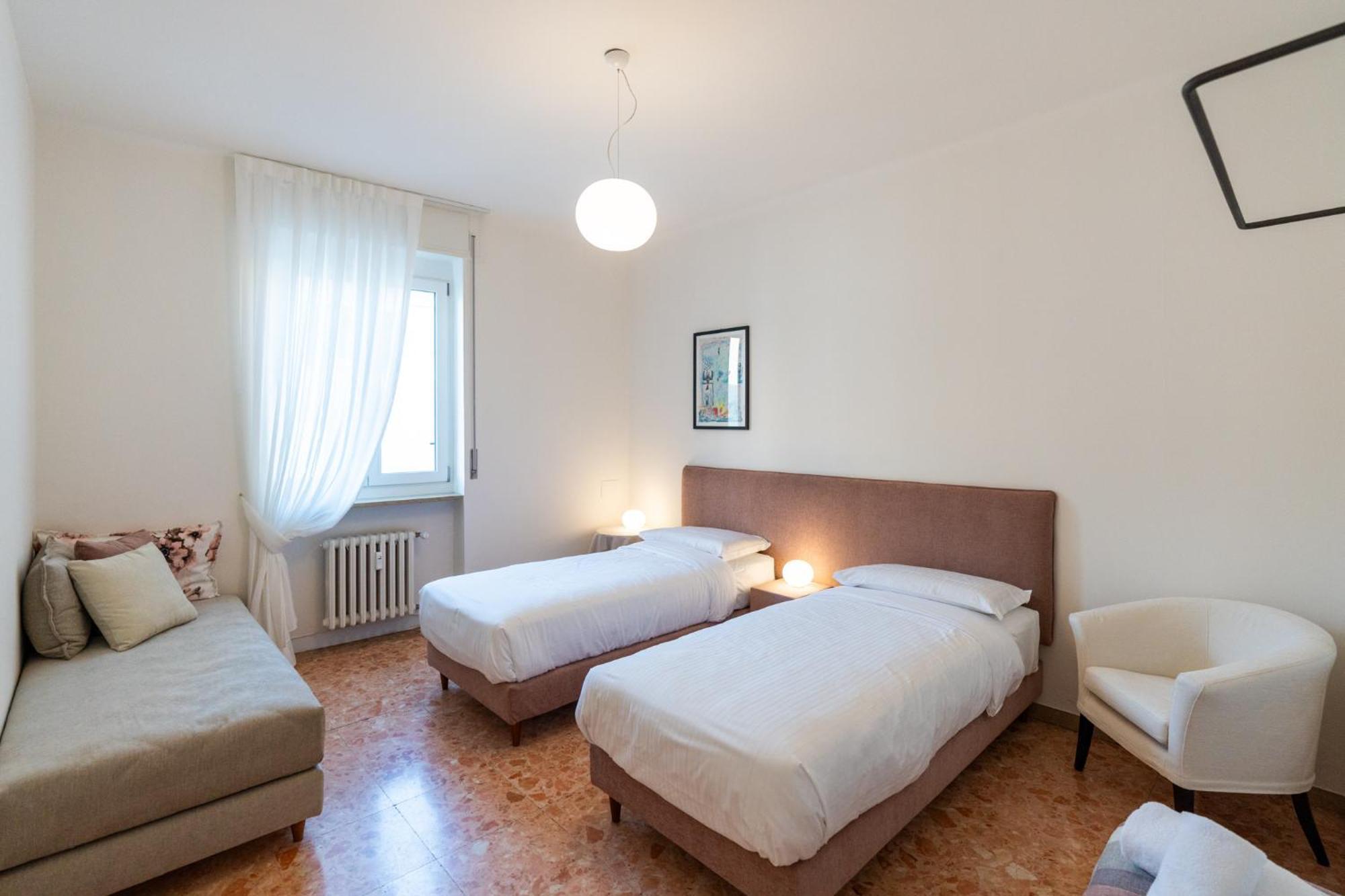 Domus Verona - Elegante Residenza Con Affaccio Su Porta Leoni Room photo